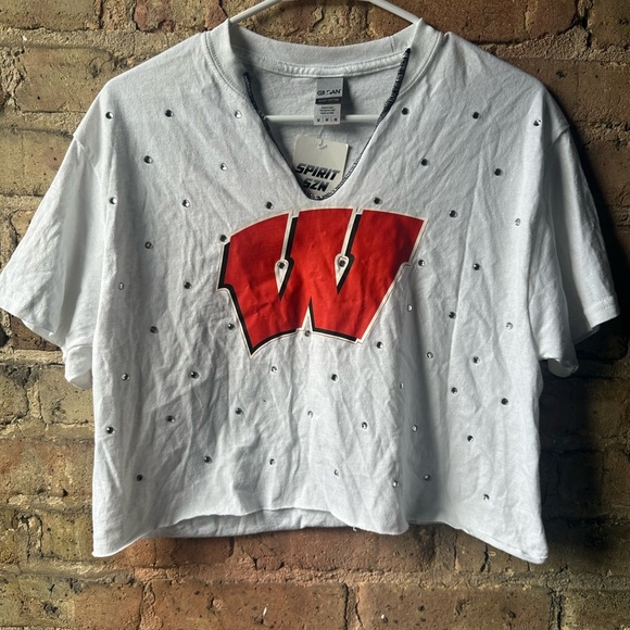 White and Red Women's Crop Top Wisconsin - Picture 1 of 4